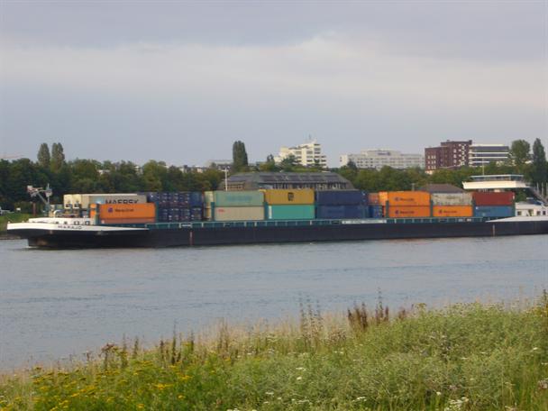 p1050935