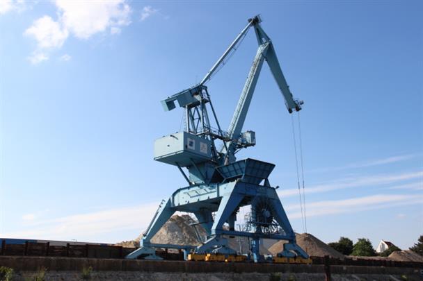 stationaere maschine hafen duesseldorf